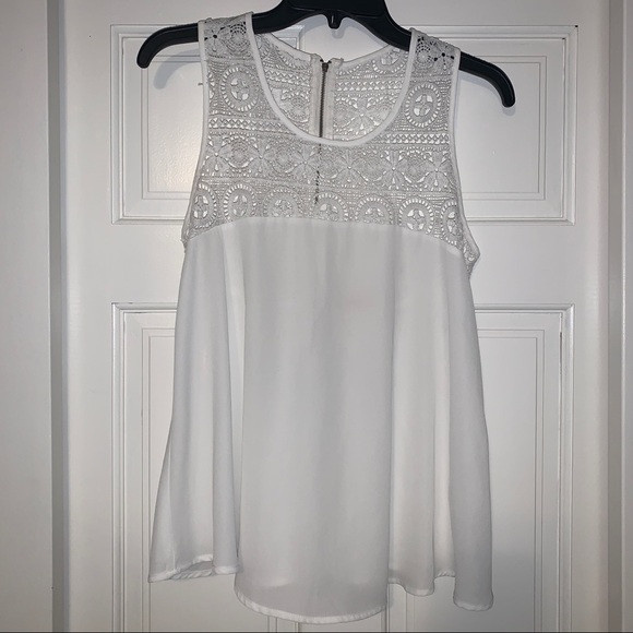 MACY’S Women’s White Lace Tank Top - Picture 1 of 4